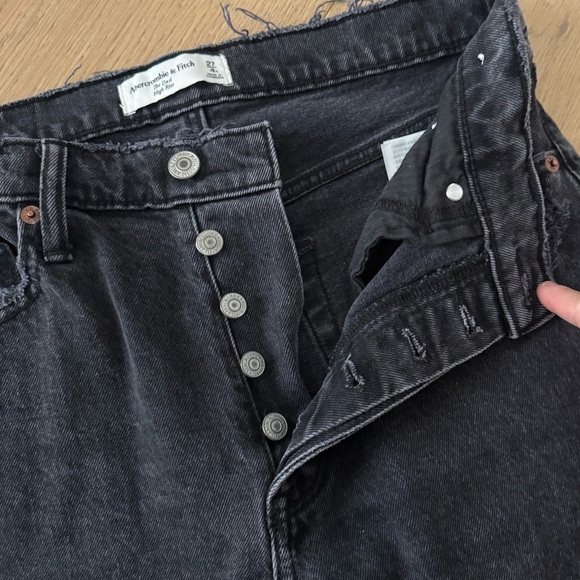 Abercrombie & Fitch The Dad High Rise Black Jeans Size 4 - Picture 4 of 7